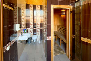 Гостиница Red House Белгород Двухместный номер с 2 отдельными кроватями-7