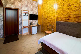 Гостиница Red House Белгород Двухместный номер с 2 отдельными кроватями-2